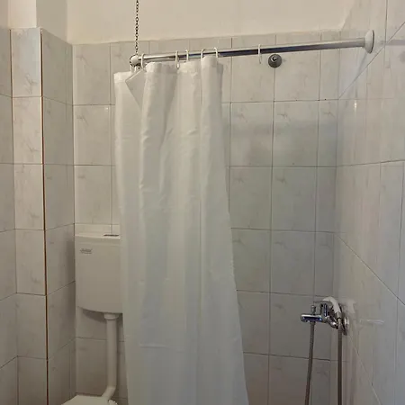 Apartment Kouslaka *