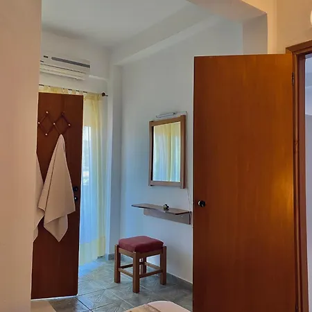 Kouslaka Apartment Posidi