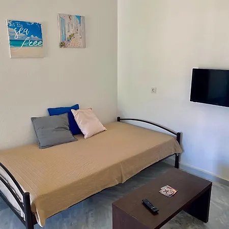 Kouslaka Apartment Possidi