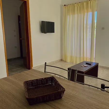 Kouslaka Apartment Possidi
