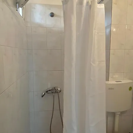 Kouslaka Apartment *