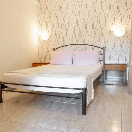 Kouslaka Apartamento *