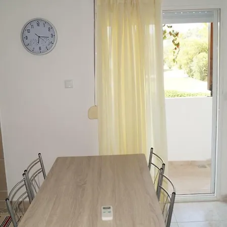 Apartment Kouslaka