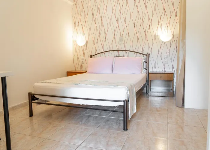 Kouslaka Apartament *